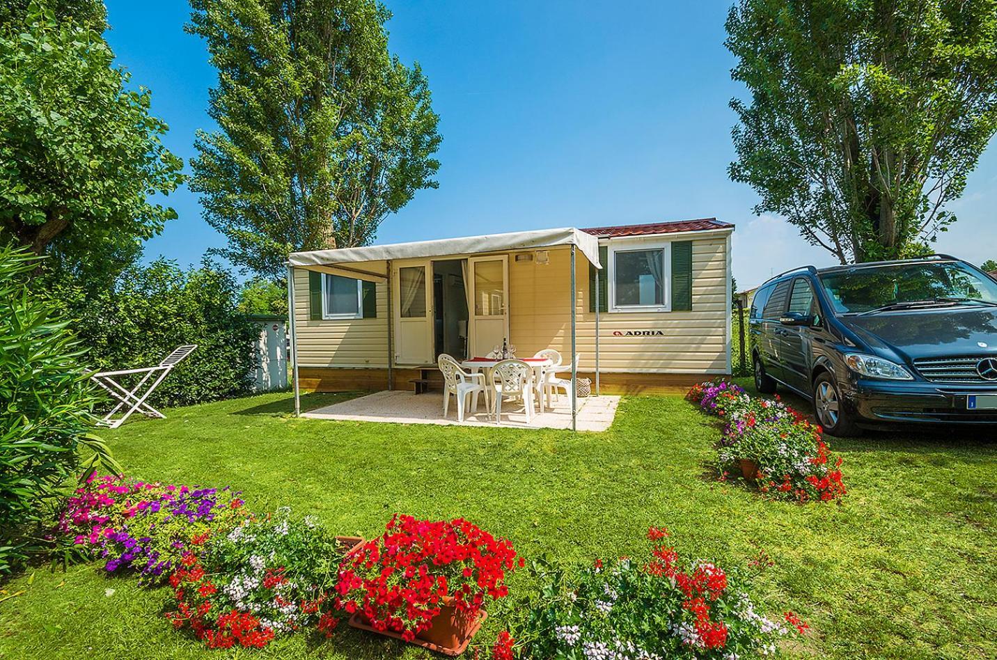 فندق Eurocampingpacengo لاتيزي المظهر الخارجي الصورة