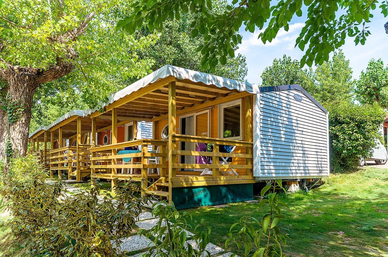 فندق Eurocampingpacengo لاتيزي المظهر الخارجي الصورة